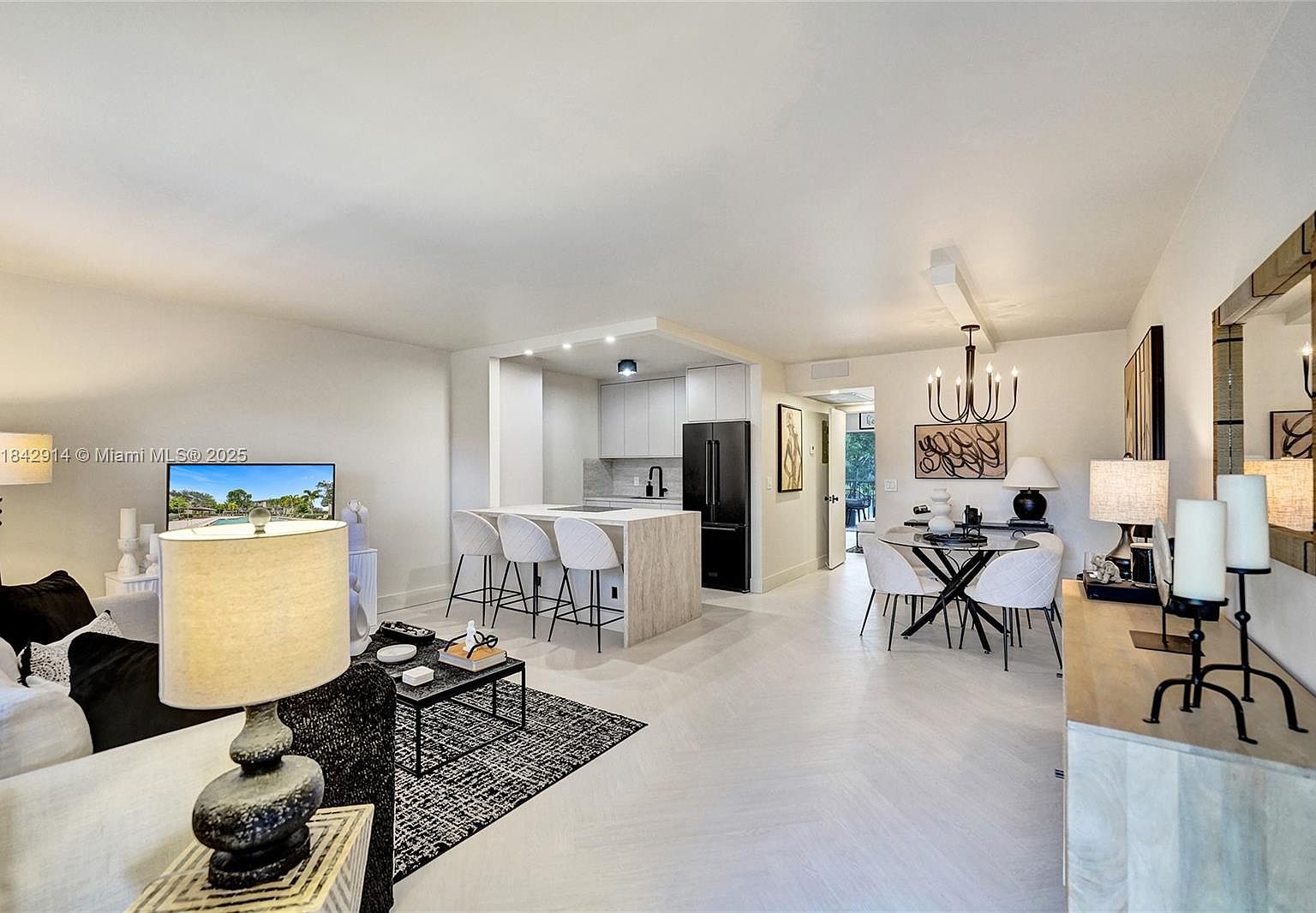 850 SW 133rd Ter APT 316B