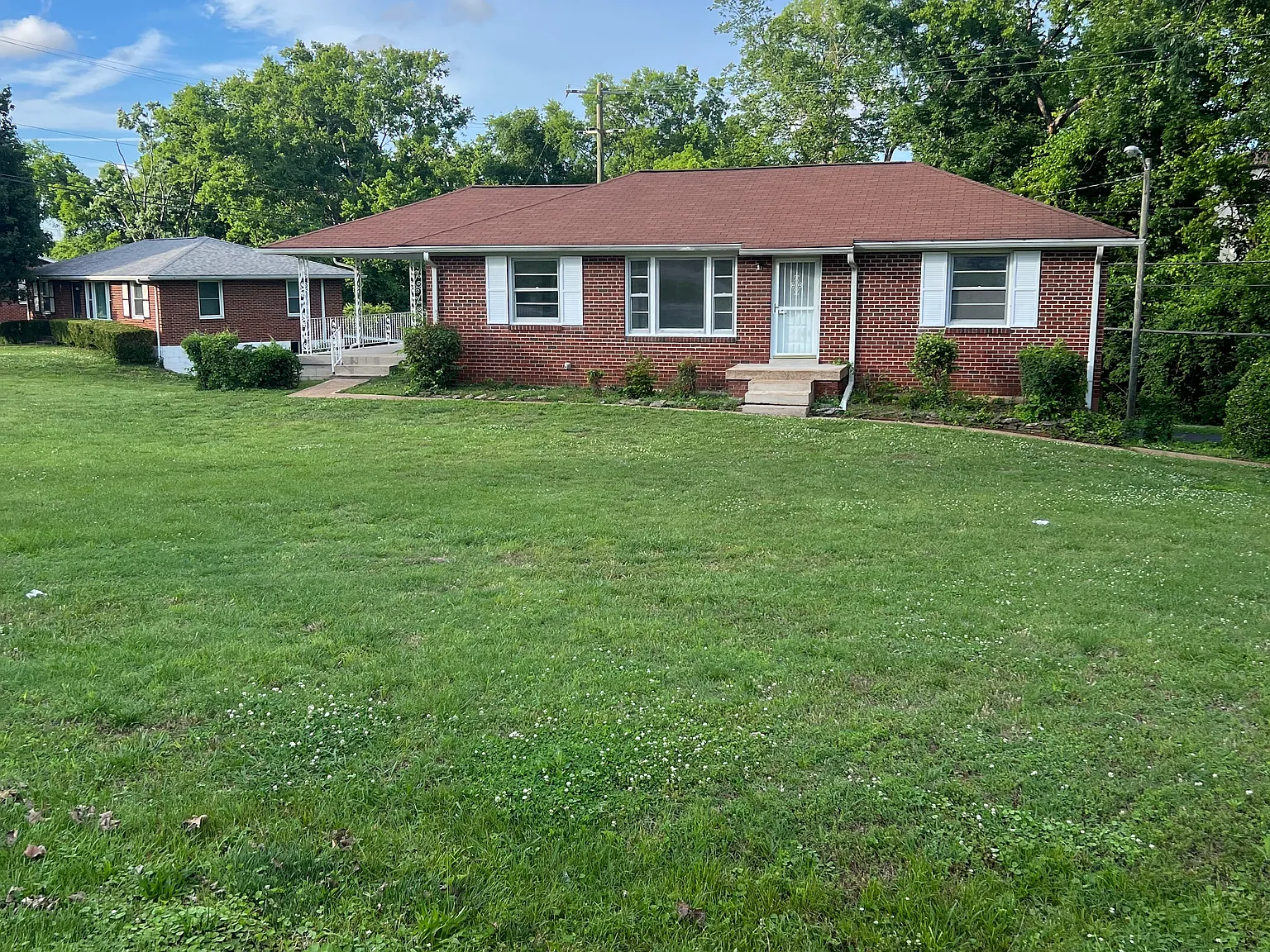 4 bed, 1719 sqft, $2,750 — Photo 2