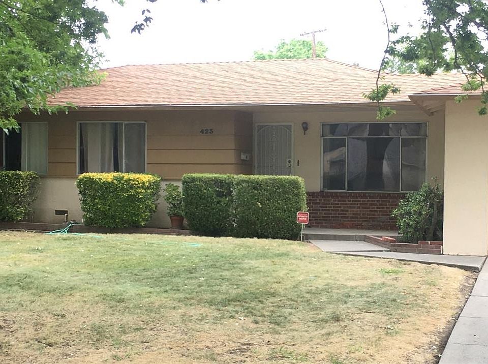 1st image of 423 E Garner Ln