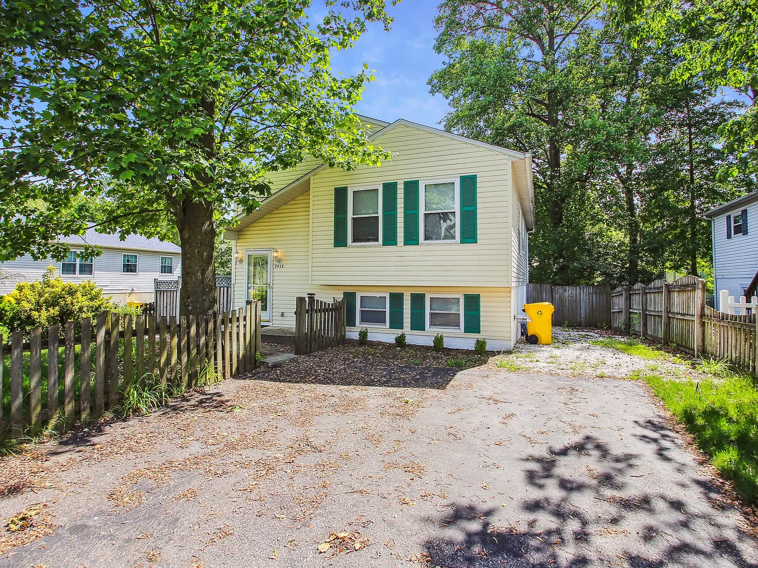 3 bed, 1973 sqft, $2,700 — Photo 1
