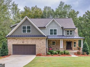 514 Oak Ridge Dr, Maysville, GA 30558