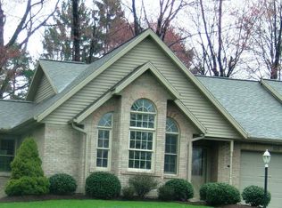 105 Windy Dr, Butler, PA 16001