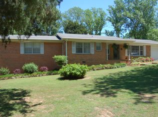 221 Hillside Rd, Huntsville, AL 35811