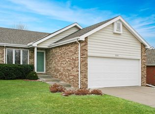 2601 Alicia Ln, Lincoln, NE 68506