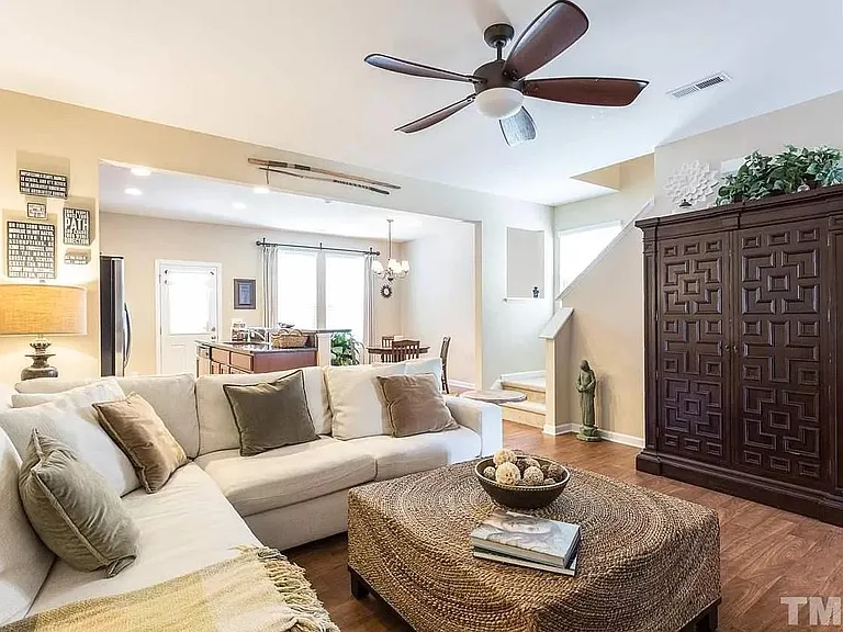 3609 Landshire Vw — Photo 7