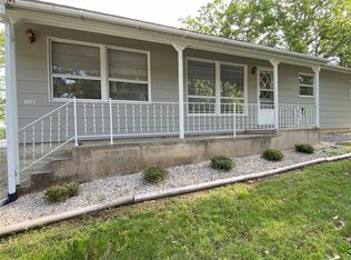 603 Oak Ave, Cuba, MO 65453