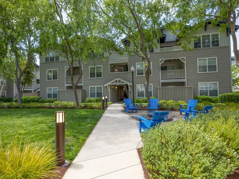 The Presidio Apartments — Photo 52