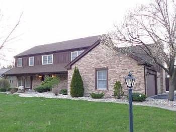 1st image of 1645 Pinehurst Ln