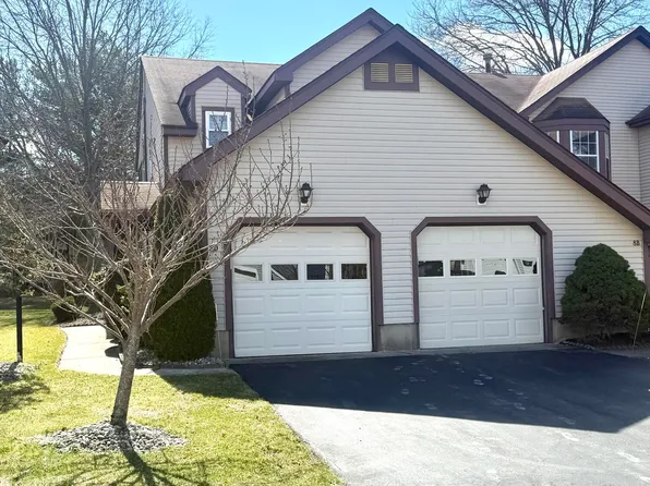 8D Ingram Drive, Monroe, NJ 08831