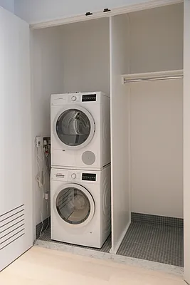 Rented by R New York | media 31