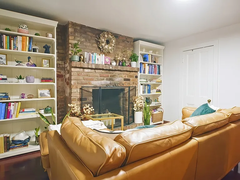 401 Dean St #GDN — Photo 3