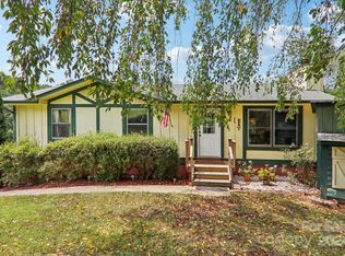 26 Melton Road Ext, Candler, NC 28715