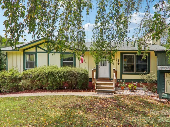 26 Melton Road Ext, Candler, NC 28715