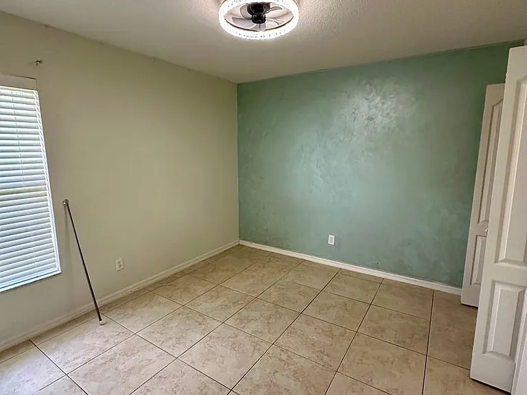 2367 Brewerton Ln — Photo 20