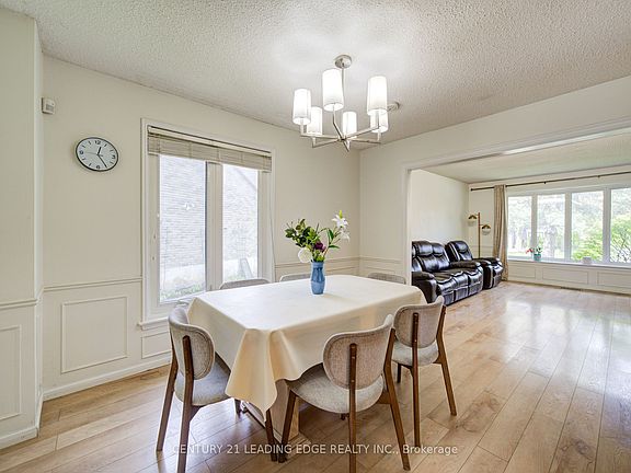 4th image of 43 Carlton Rd