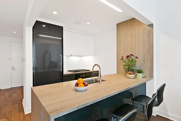 Rented by Compass | media 2