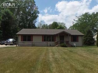 7463 Gillette Rd, Flushing, MI 48433