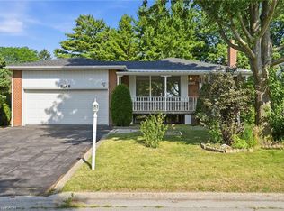 2145 Sunnyvale Dr, Oakville, ON L6L1W6