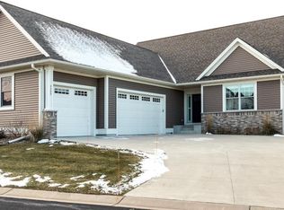 3389 Weston Ct SW, Rochester, MN 55902