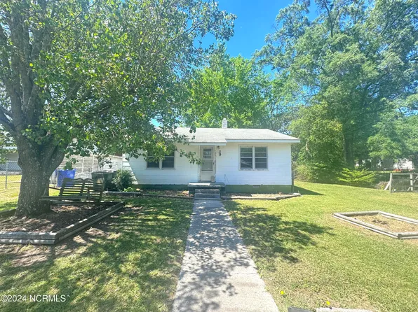 103 N Pine Street, Princeton, NC 27569