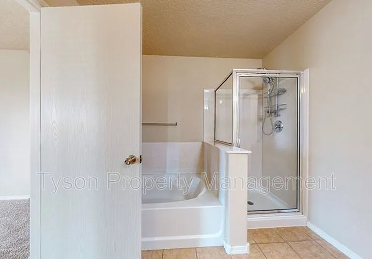 2440 Corvara Dr SE — Photo 14