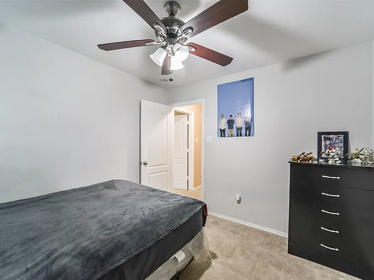 3818 Brook Garden Ln — Photo 38