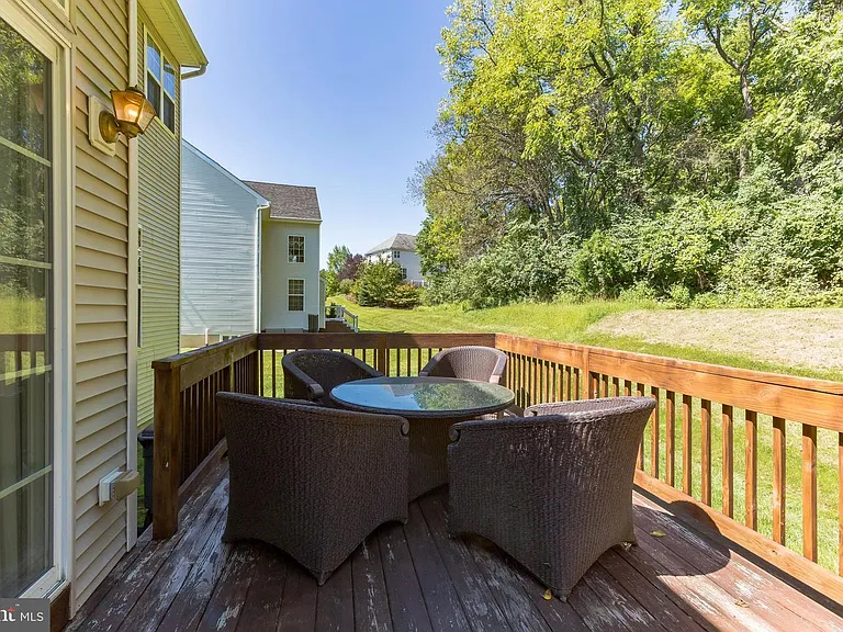 618 Sunderland Ave — Photo 30