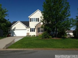 2090 Cardinal Dr, Shakopee, MN 55379