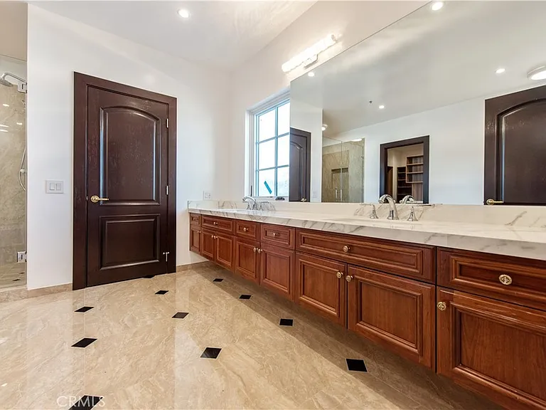 1578 Jade St — Photo 36