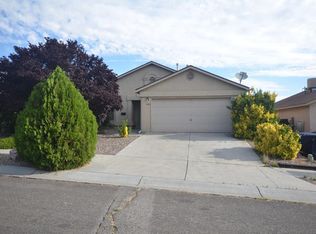 11109 Hackamore Ave SW, Albuquerque, NM 87121