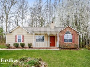 500 Cricketwood Ln, Charlotte, NC 28215