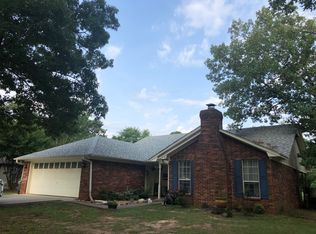 1639 Greenwood Cir, Conway, AR 72034