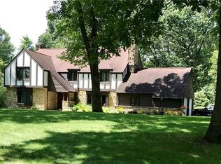 3815 Grove Rd, Gibsonia, PA 15044