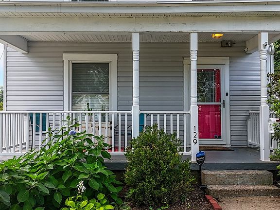 2nd image of 129 Woodland Ave