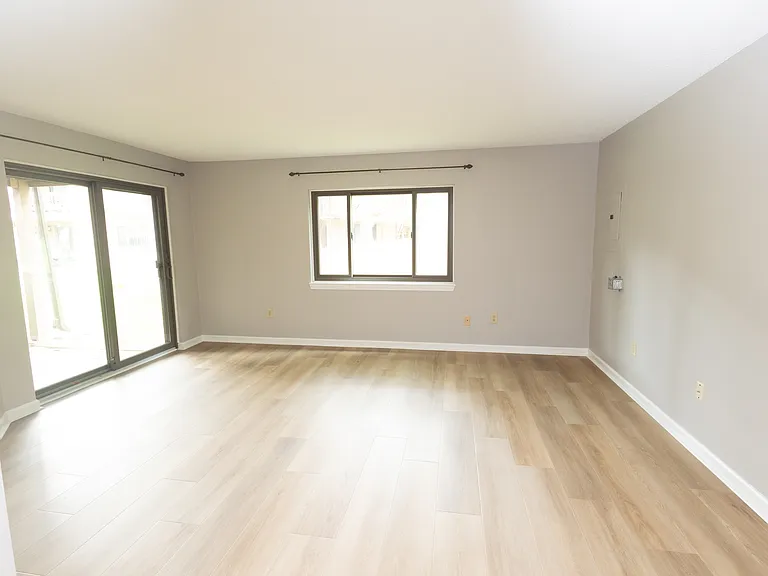 221 Trailside Way — Photo 14