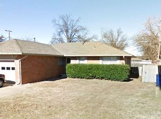 1929 Meeker Dr, The Village, OK 73120