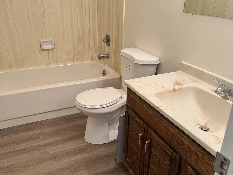 702 N Wall St #2 — Photo 9