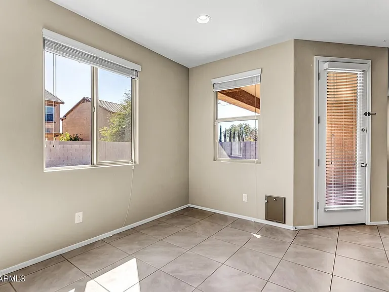 5429 W Lydia Ln — Photo 18