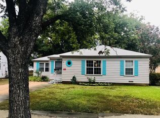 805 Poplar Dr, Brady, TX 76825
