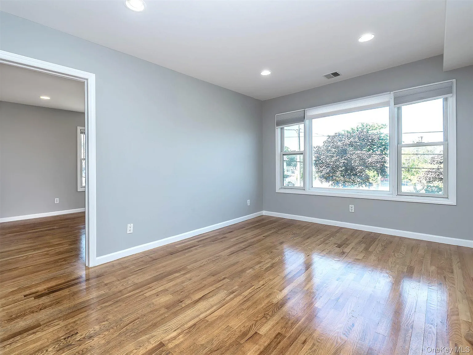 2 bed, 1.0 bath, 1000 sqft, $3,500 — Photo 4