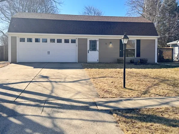 5 Shermead Rd, Montgomery, IL 60538