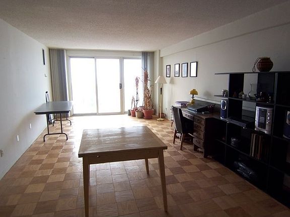 3rd image of 555 North Ave APT 14L