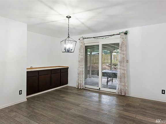 3rd image of 3966 NW Country Ln