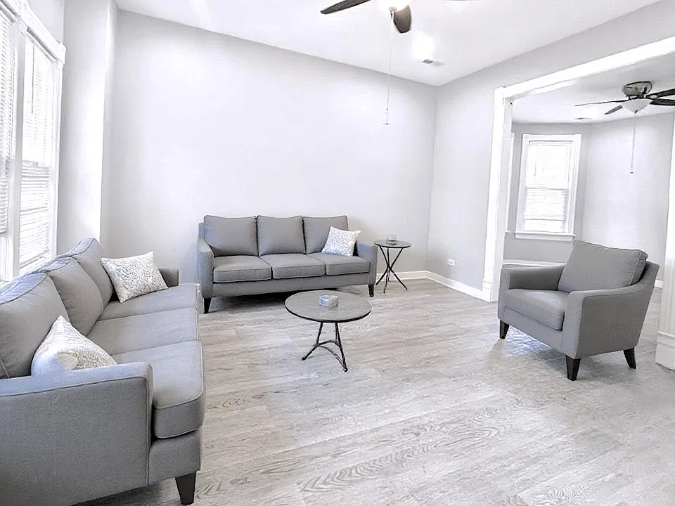1056 N Central Ave #2
