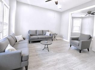 1056 N Central Ave #2, Chicago, IL 60651
