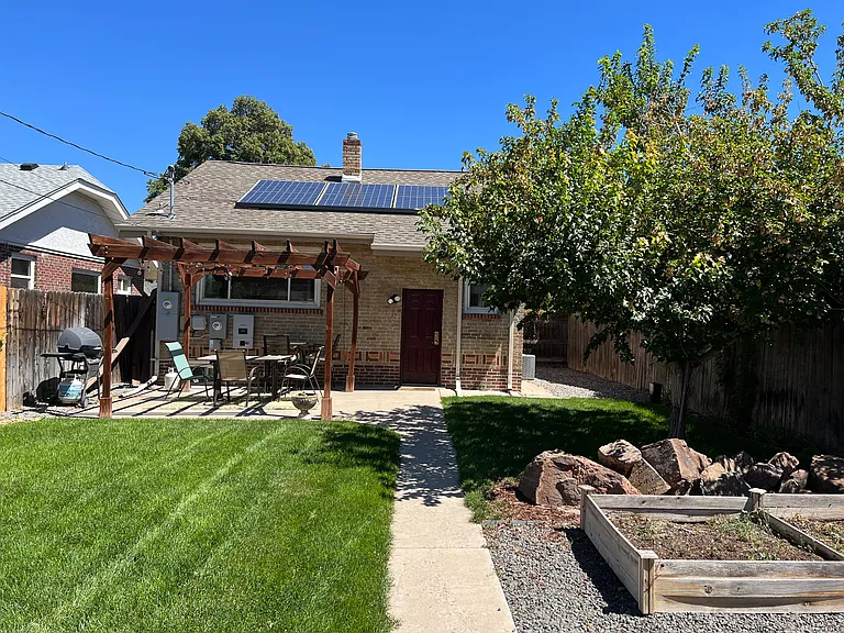 3241 N Fillmore St — Photo 2