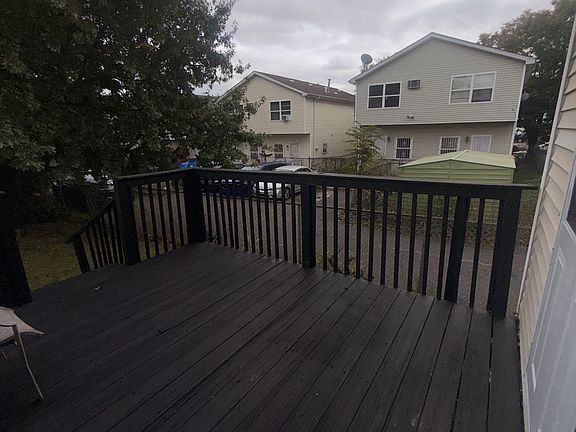 4th image of 312A Bergen St