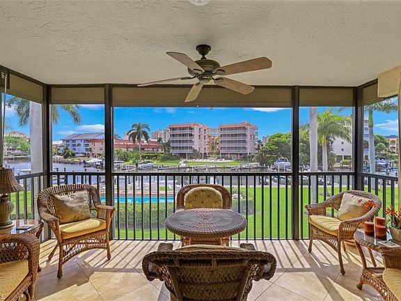 5th image of 900 Panama Ct Unit 2-4