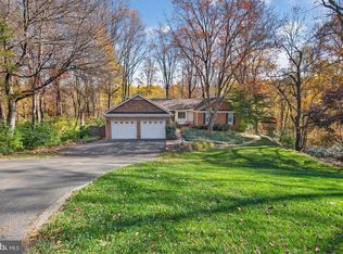 10223 Cedar Pond Dr, Vienna, VA 22182