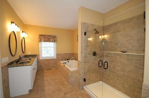 5th image of 10 Lakewoods Dr